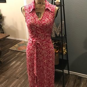 Beautiful wrap dress!